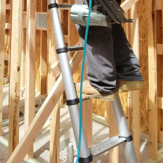 1800EP Pro Series Wide Step Telescoping Extension Ladder 14.5 ft Height, 18 ft Reach Type 1A 300 lb Rated